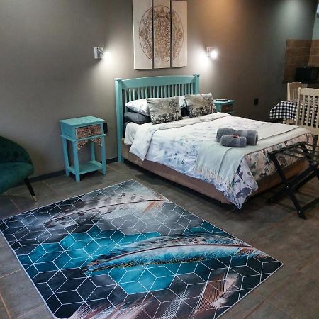 Wisteria Lane Guesthouse Postmasburg Zewnętrze zdjęcie