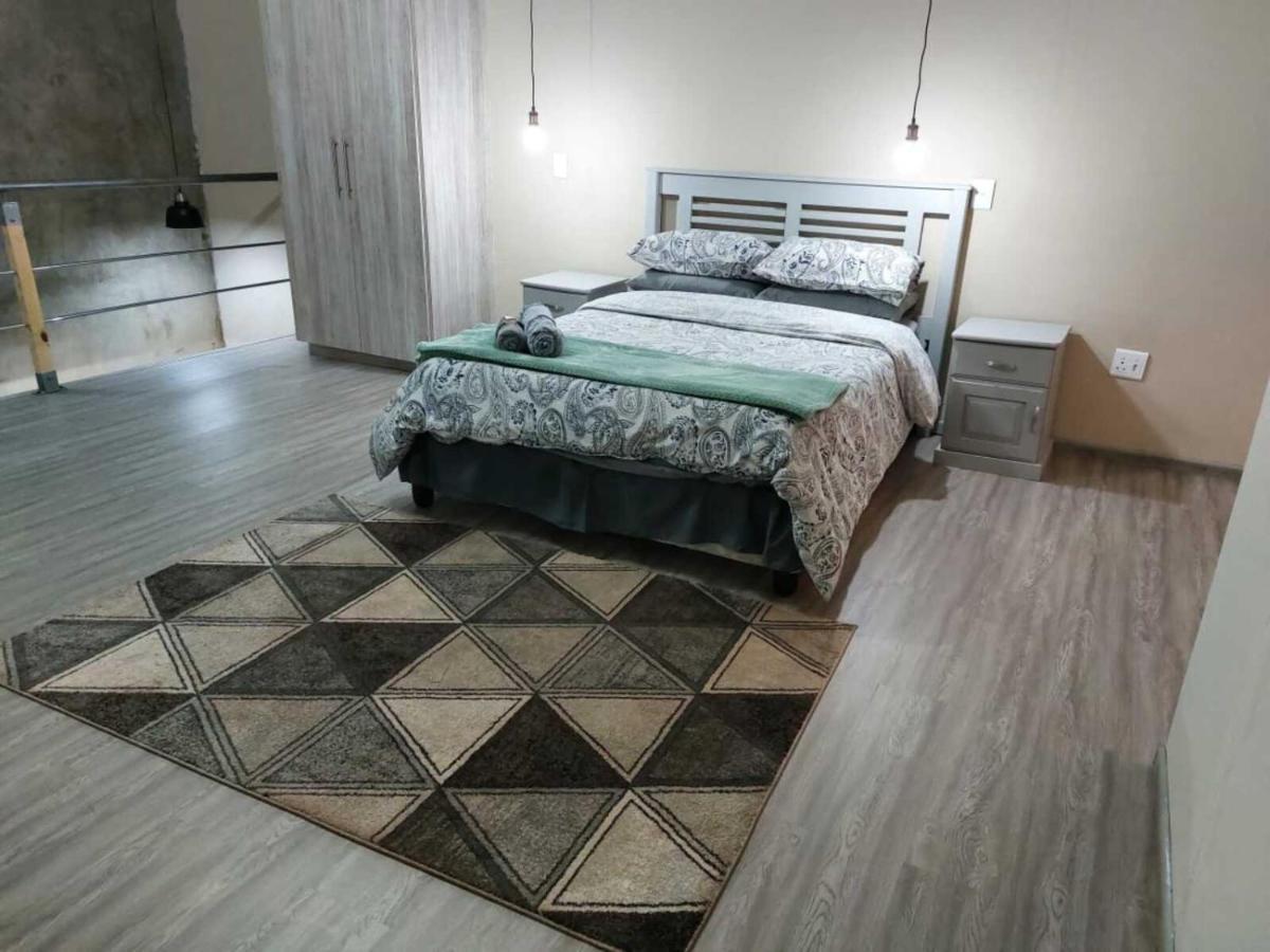 Wisteria Lane Guesthouse Postmasburg Zewnętrze zdjęcie