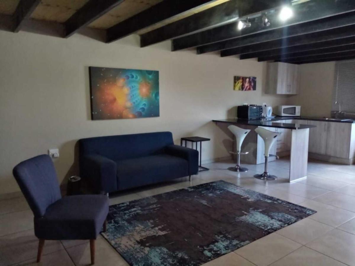Wisteria Lane Guesthouse Postmasburg Zewnętrze zdjęcie